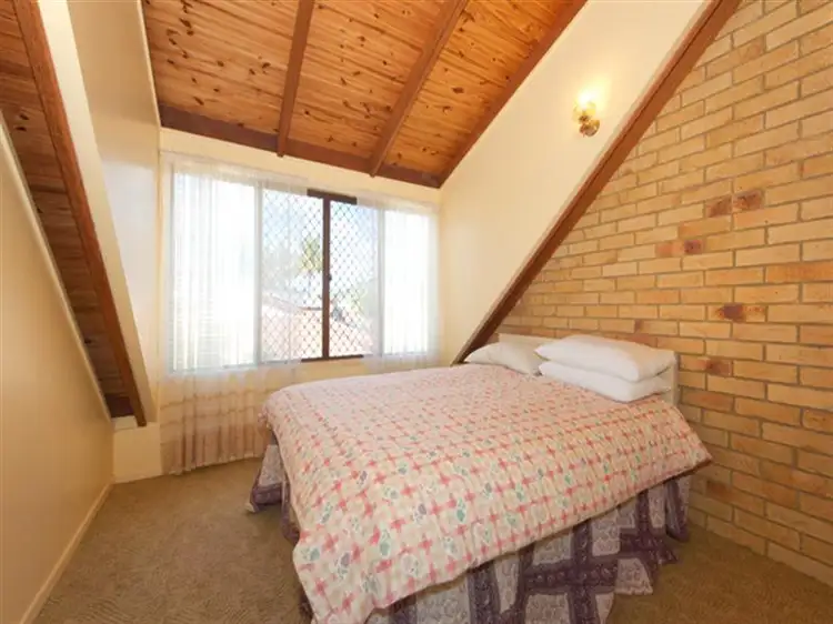 Seventh view of Homely house listing, 18 Clark Tce, Sandstone Point QLD