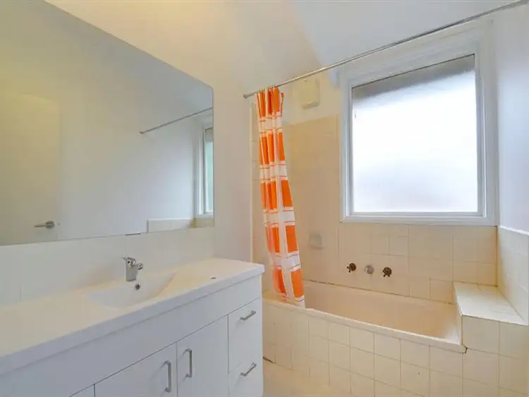 Fifth view of Homely house listing, 11 Ormond Rd, Traralgon VIC