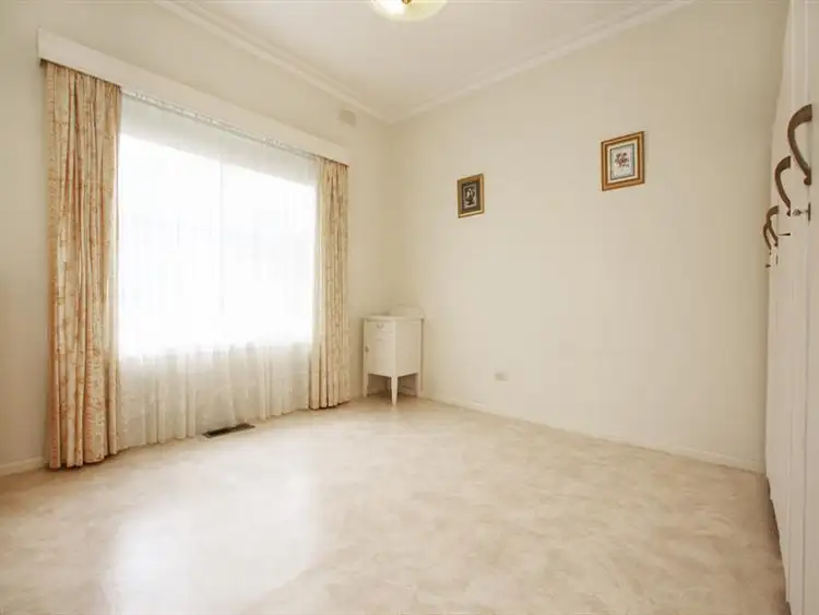 Sixth view of Homely house listing, 34 The Eyrie, Lilydale VIC
