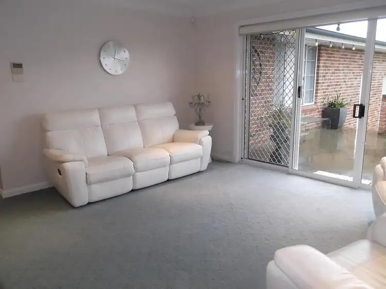 Third view of Homely house listing, 5 London Dr, Cowra NSW