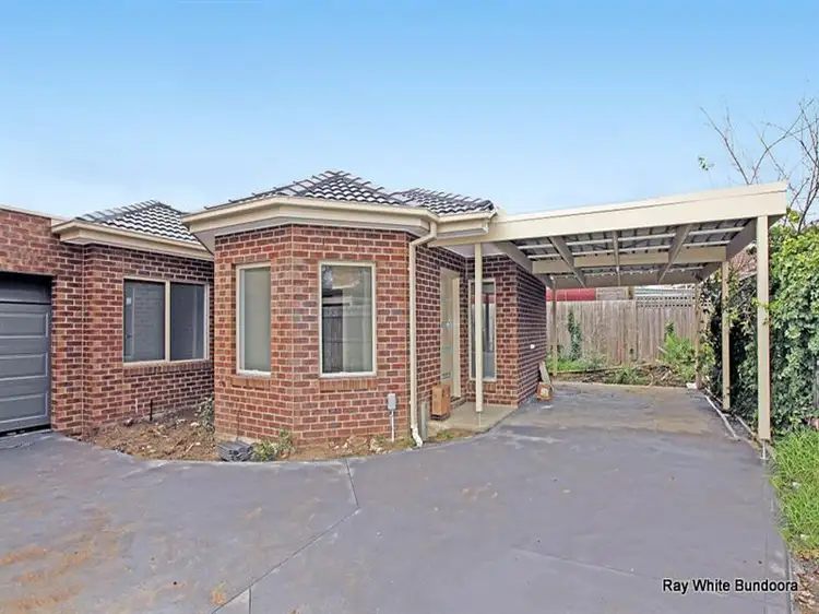2/541 Grimshaw St, Bundoora VIC