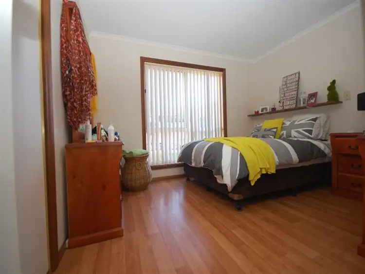 Sixth view of Homely house listing, 6a Dussin St, Griffith NSW