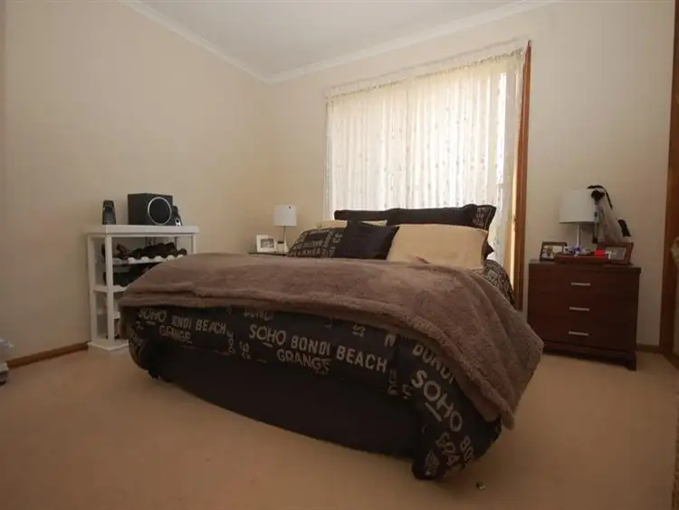 Seventh view of Homely house listing, 6a Dussin St, Griffith NSW