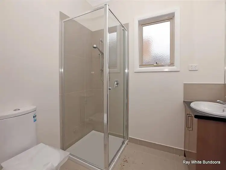 Fifth view of Homely townhouse listing, 1 /541 Grimshaw St, Bundoora VIC