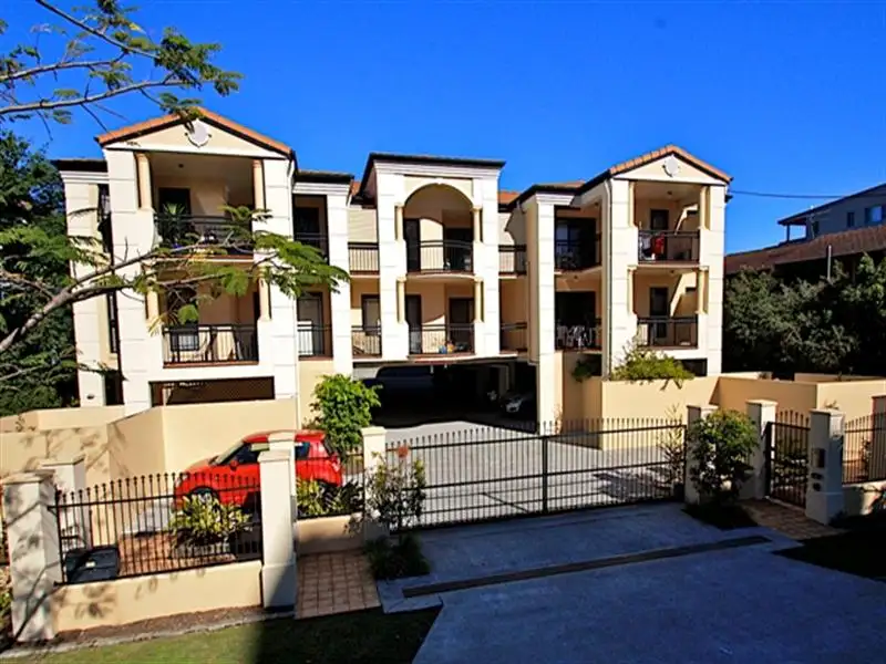 Main view of Homely apartment listing, 5/127 Macquarie St, St Lucia QLD