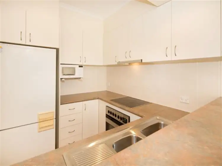 Third view of Homely apartment listing, 5/127 Macquarie St, St Lucia QLD