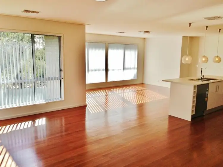 Fifth view of Homely house listing, 17 Henry Pl, Young NSW