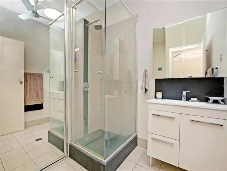 Third view of Homely unit listing, 2/16 Somerville Gdns, Parap NT