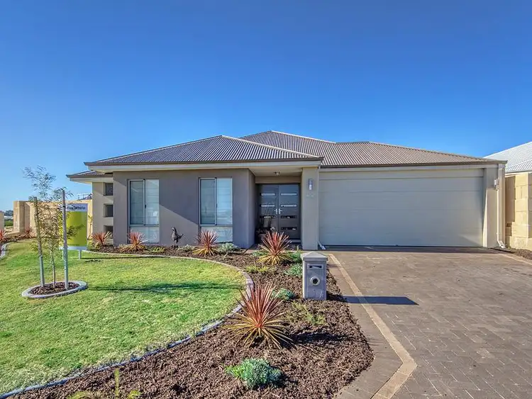 Second view of Homely house listing, 20 Holloways Rdge, Secret Harbour WA