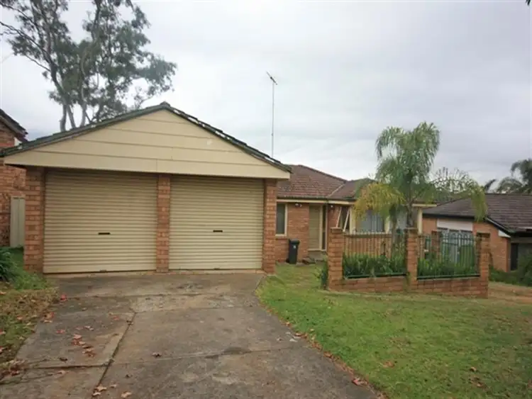 43 Aminya Cres, Bradbury NSW
