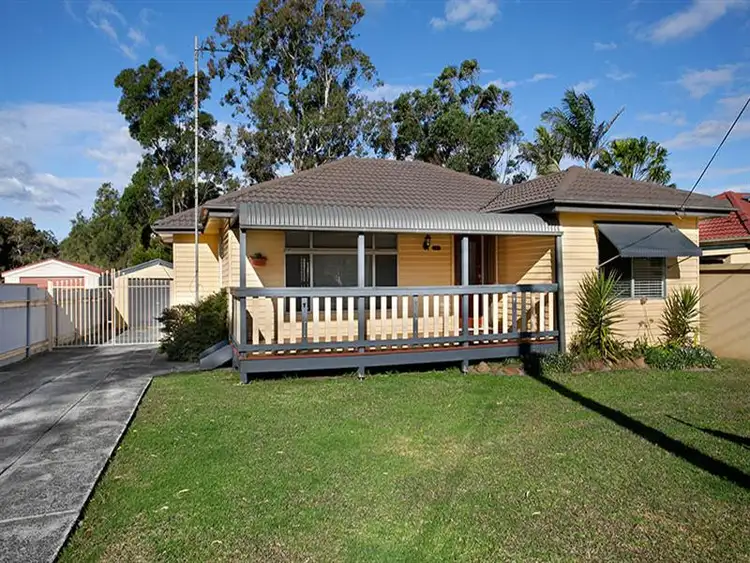 3 Toronto Ave, Dapto NSW