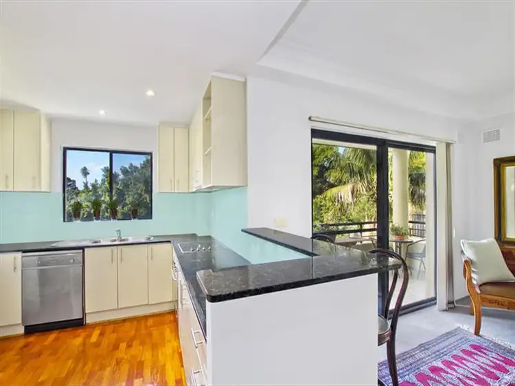 Third view of Homely apartment listing, 4/260 Old South Head Rd, Bellevue Hill NSW