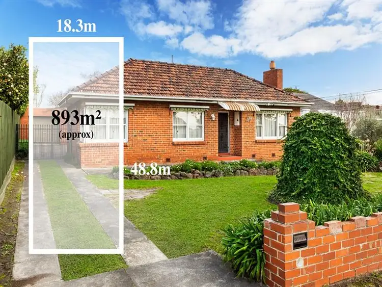 50 Waverley Rd, Chadstone VIC