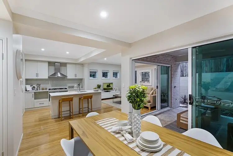 Fourth view of Homely townhouse listing, 2/11B Barry Street, Mount Lofty QLD 4350