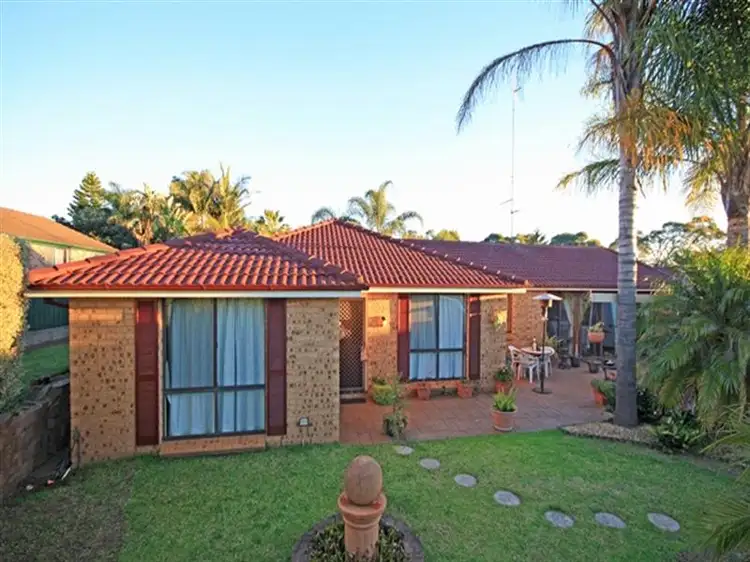 14 Jessica Pl, Rosemeadow NSW