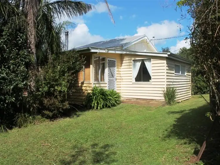 20 Palm Grove Ave, Tamborine Mountain QLD