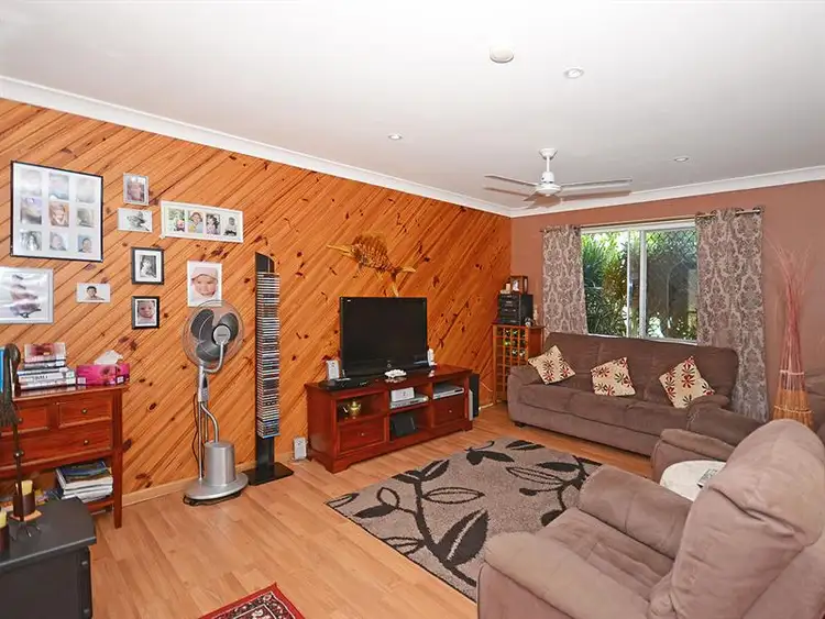 Sixth view of Homely house listing, 11 Sealink Dr, Point Vernon QLD