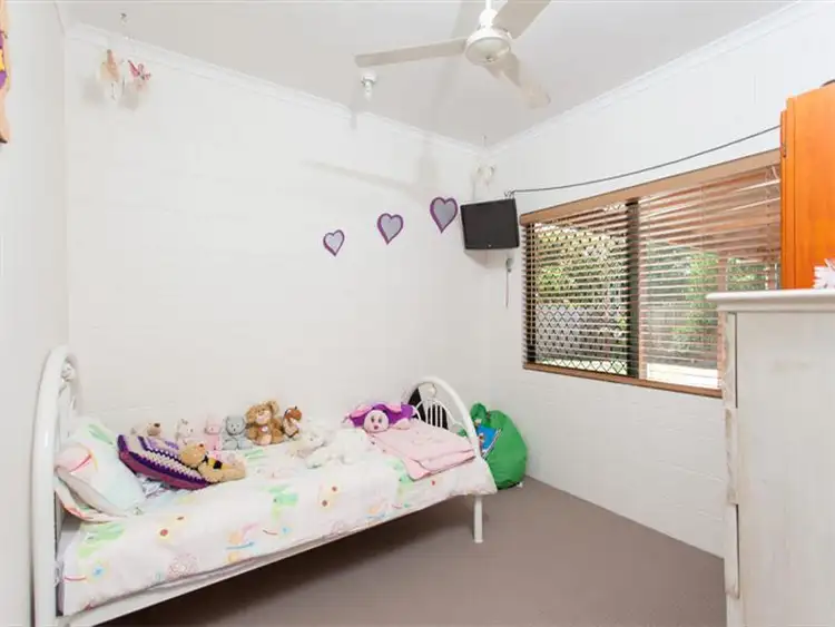Sixth view of Homely house listing, 25 De Vecchi Cl, Edmonton QLD