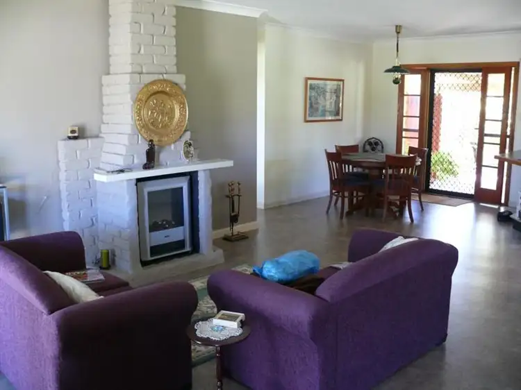 Fifth view of Homely house listing, 9 Hibiscus Ct, Nanango QLD