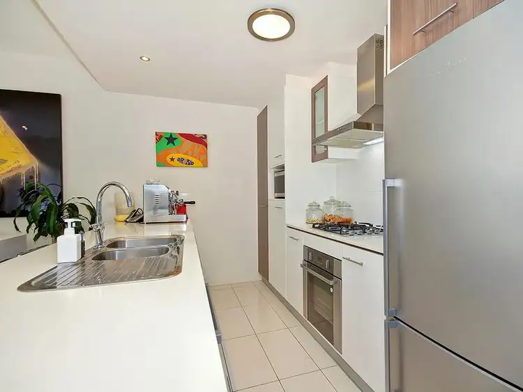 Sixth view of Homely townhouse listing, 17 Queens Rd, Taringa QLD