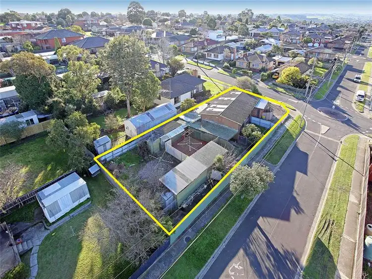 23 Ernest St, Bell Post Hill VIC