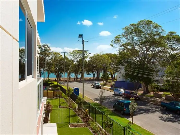 2/6-10 Wattle Ave, Bongaree QLD