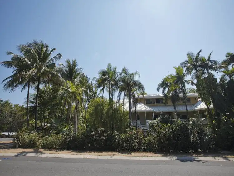 Main view of Homely unit listing, 2/32 MOWBRAY St, Port Douglas QLD