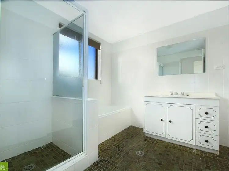 Fifth view of Homely unit listing, 4/23-25 Church St, Wollongong NSW