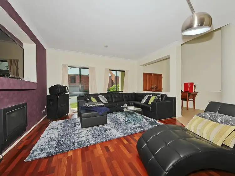 Fourth view of Homely house listing, 10 Shorehaven Pl, Varsity Lakes QLD
