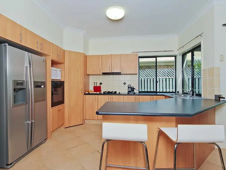 Sixth view of Homely house listing, 10 Shorehaven Pl, Varsity Lakes QLD