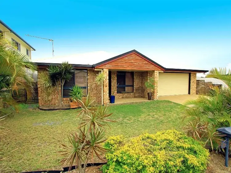 6 Priors Pocket Rd, Pacific Heights QLD