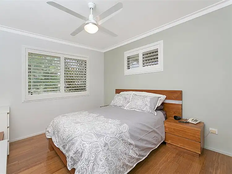 Fifth view of Homely house listing, 2 Thornburgh St, Oxley QLD