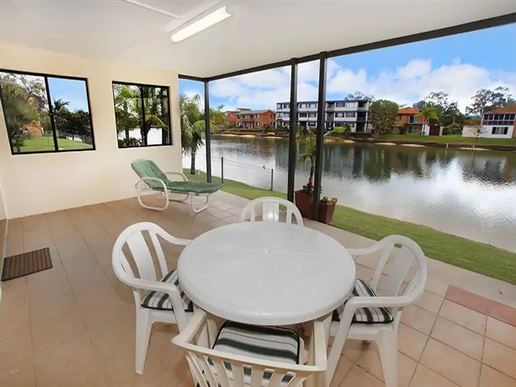 1/6 Akeringa Pl, Mooloolaba QLD