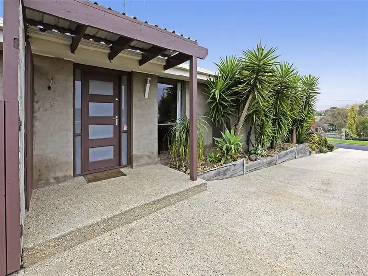 13 Dederang Ave, Clifton Springs VIC