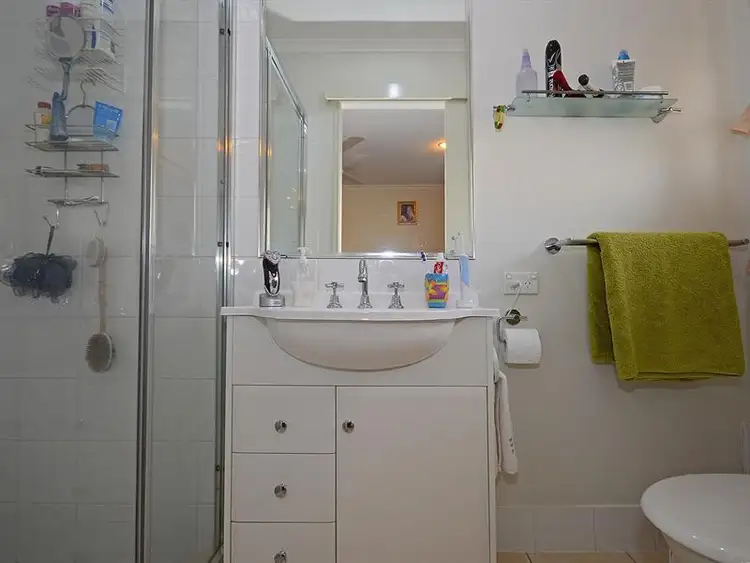 Seventh view of Homely house listing, 2 Picadilly Cct, Urraween QLD