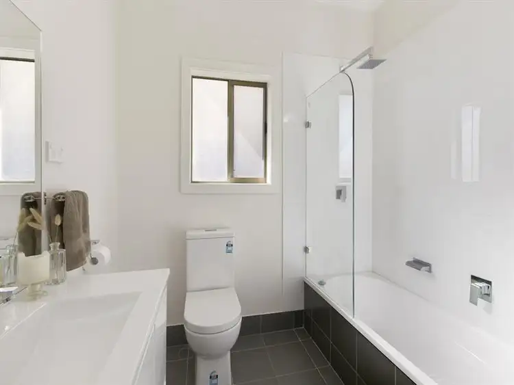 Sixth view of Homely house listing, 32 Kent St, Bellambi NSW