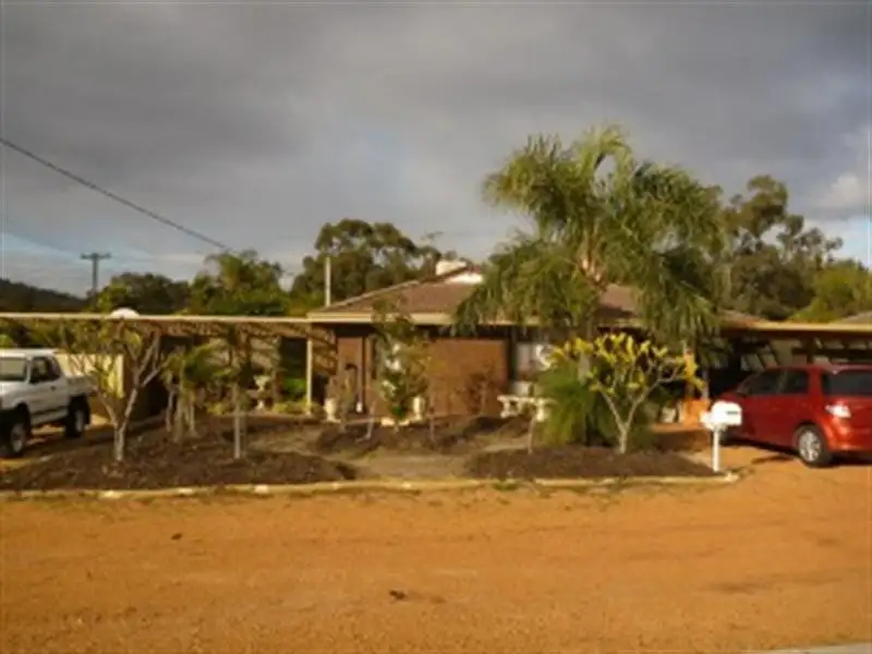 Main view of Homely house listing, 32 Ellesmere Rd, Swan View WA