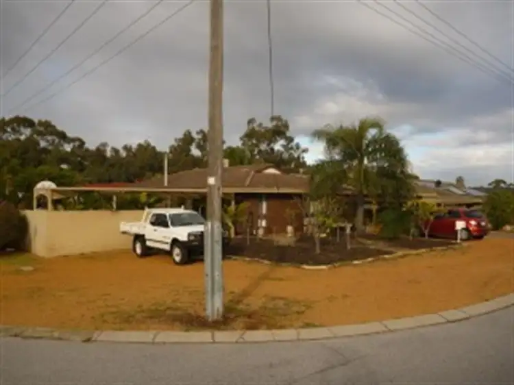 Fifth view of Homely house listing, 32 Ellesmere Rd, Swan View WA
