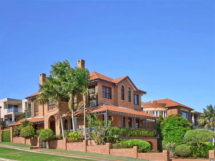 87 Hardy St, Dover Heights NSW