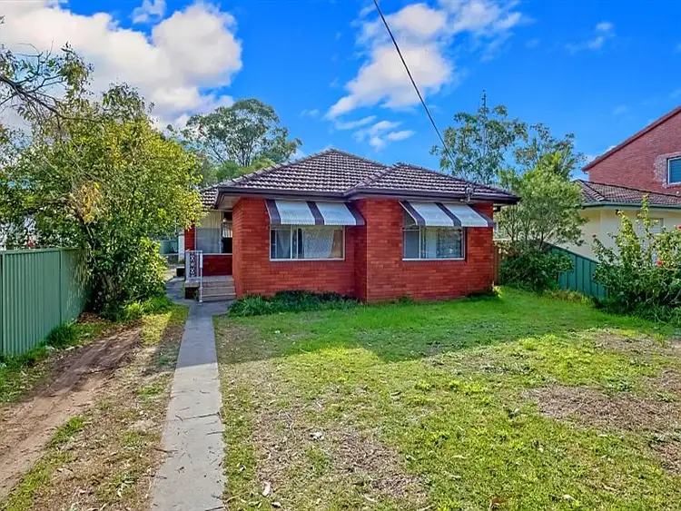 75 Hobart Ave, Umina Beach NSW
