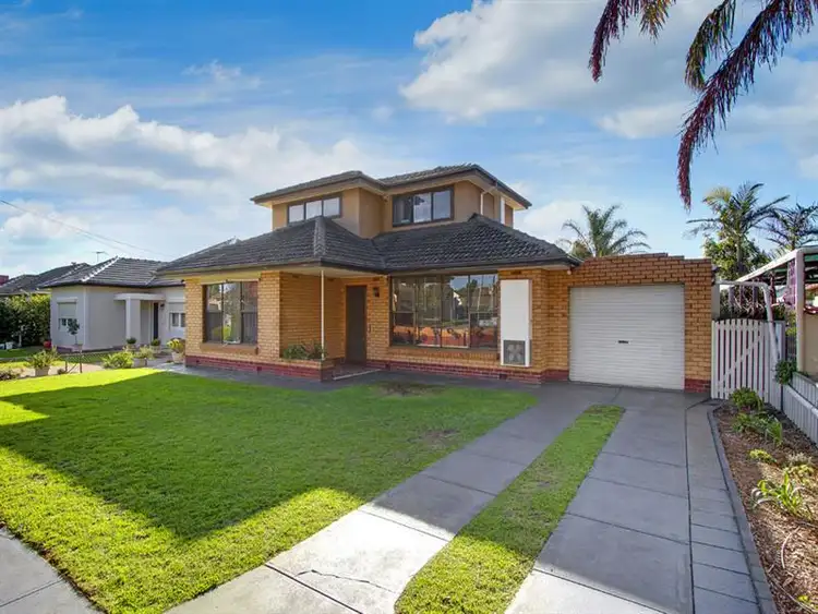 9 Scottish Ave, Clovelly Park SA