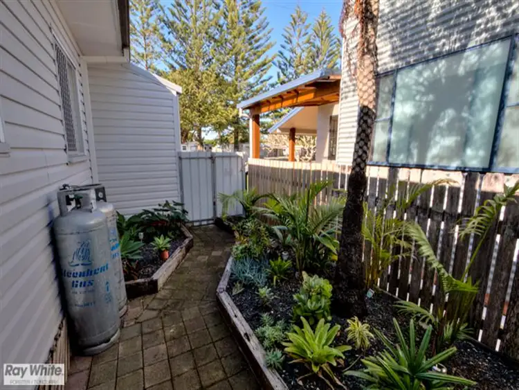 Seventh view of Homely house listing, 37 Beach St, Tuncurry NSW