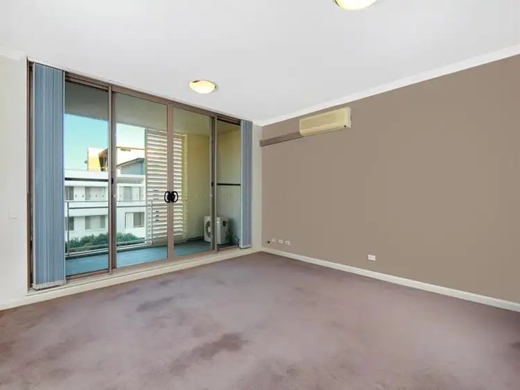 Sixth view of Homely unit listing, 405/1 Stromboli Straight, Wentworth Point NSW