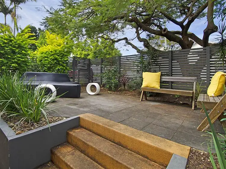 Main view of Homely unit listing, 3/31 Flemington St, Hendra QLD