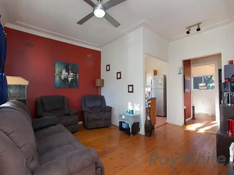 Second view of Homely house listing, 270 Warners Bay Rd, Mount Hutton NSW