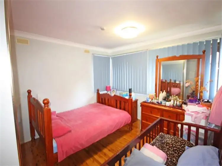 Fifth view of Homely house listing, 30 Guise Rd, Bradbury NSW