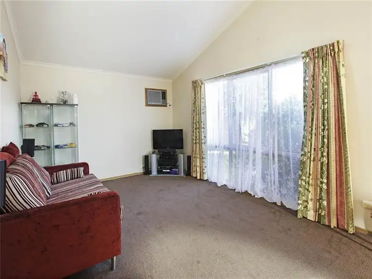 Sixth view of Homely house listing, 1/6 St Anthony Ct, Lara VIC