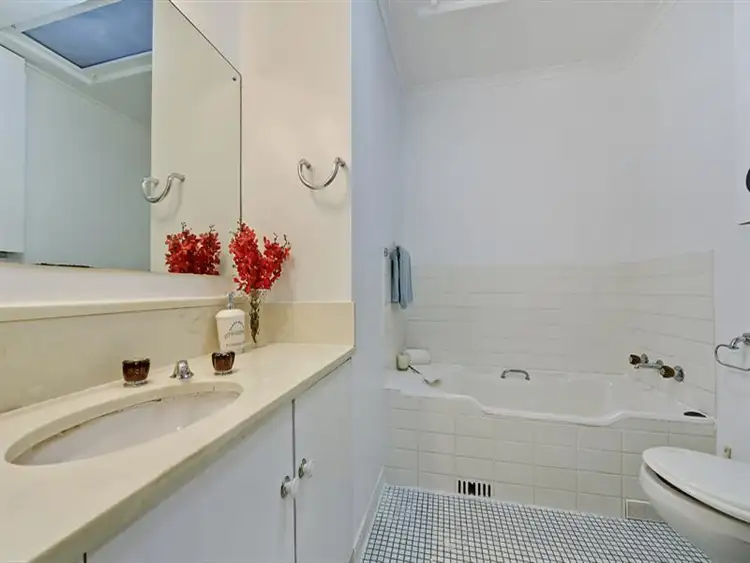 Sixth view of Homely townhouse listing, 20/1 Aaron Pl, Wahroonga NSW