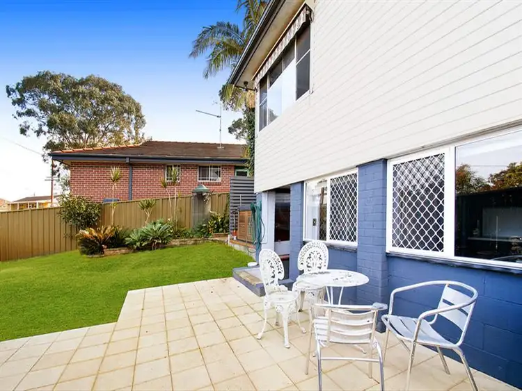 Sixth view of Homely house listing, 19 Delia Pde, Engadine NSW