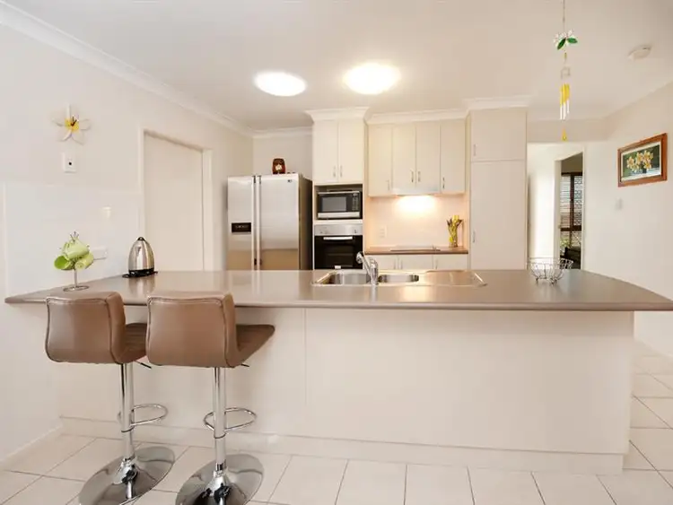 Fourth view of Homely house listing, 43 Debbiesue Dr, Mount Pleasant QLD